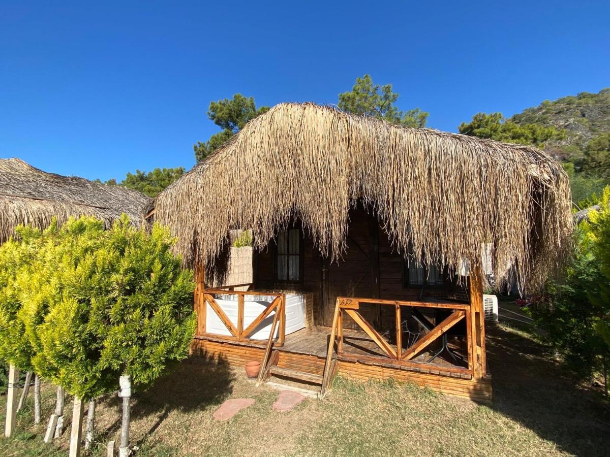 Green Pine Bungalows & Beach Luxury Concept Олудениз Екстериор снимка